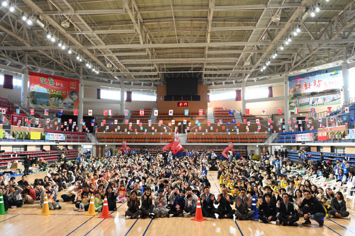 9.제11회 예산군 보육가족한마음대회 현장 (1)