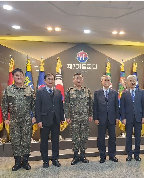 [강동대학교] 강동대학교 서석해 총장, 제7기동군단 방문 사진