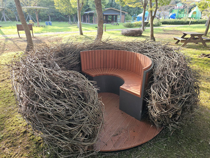 국립생태원 한반도숲에 설치된 둥지쉼터