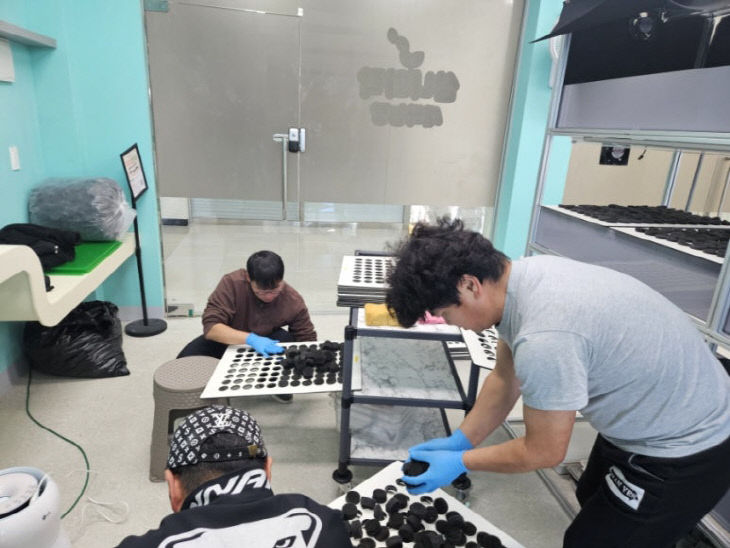 귀농희망자 방문사진(스마트팜 체험)