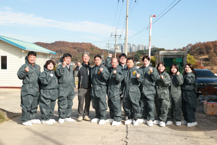 자료사진(2025.11.11. 충주시의회 산업건설위원회,현대화 축산