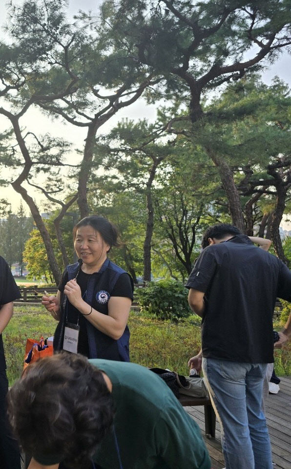 1-1. 숲해설가 사진2