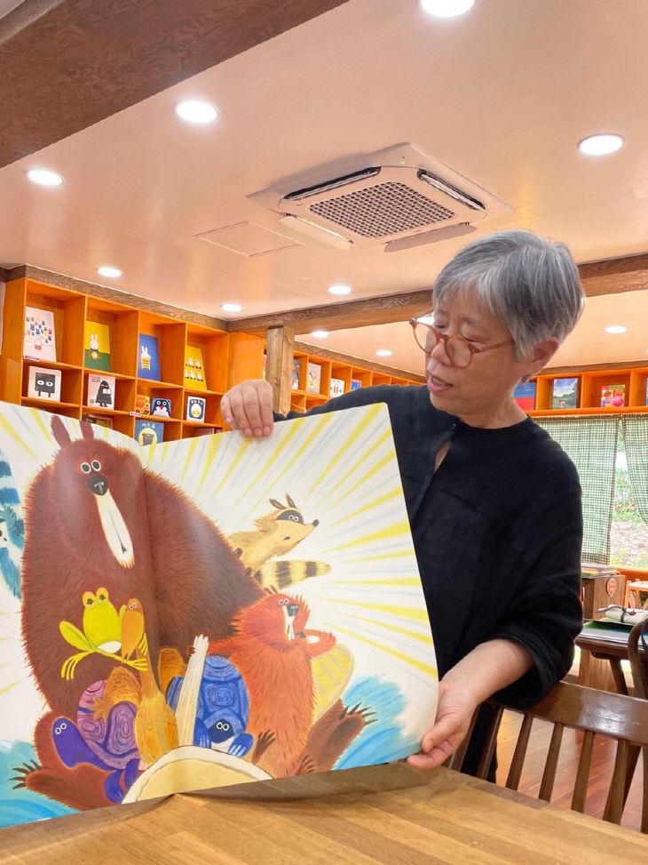 6.-1. 김영미작가 사진