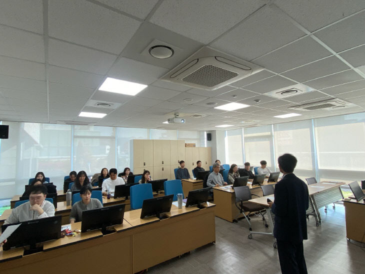 7.세외수입 업무 역량 강화 교육 진행 모습 (1)