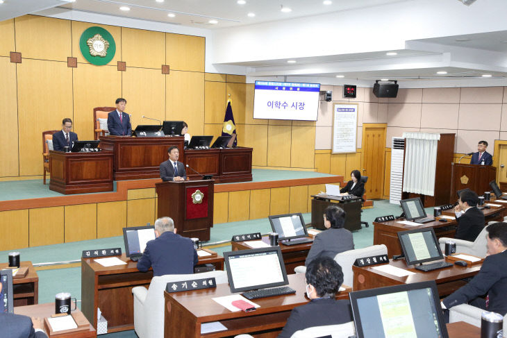 예산안 1조 2352억원 편성…‘시민 행복’ 집중1