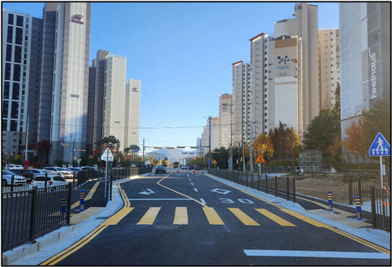 1. 아산시, 모종동 원예농협 앞 도로 개