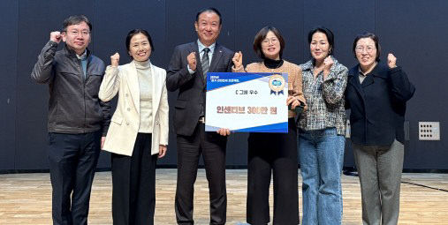 1302670_1085157_1016