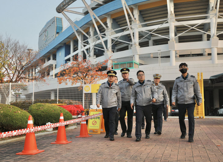 KakaoTalk_20251113_164357135_02