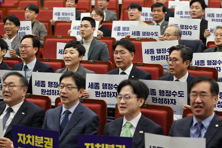 579632301_845624637959868_6194085375346974112_n