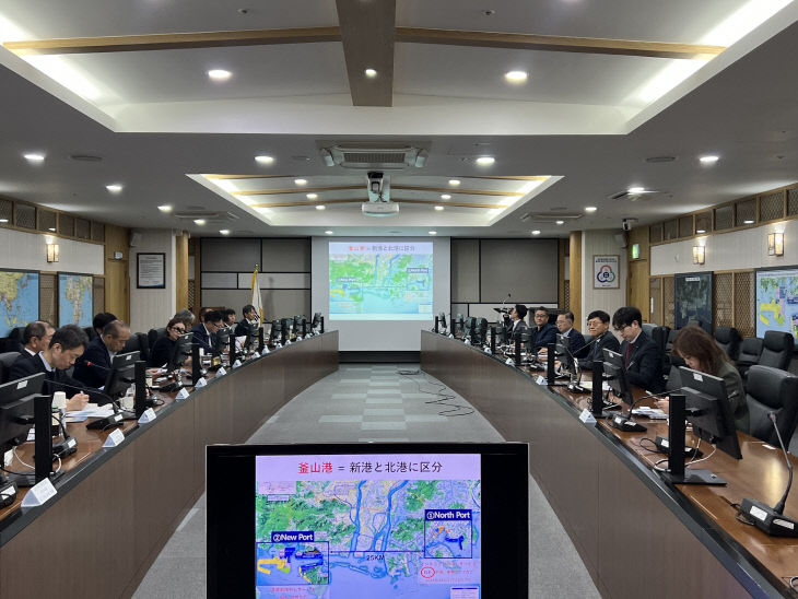 [251114 보도사진] B하고 있다