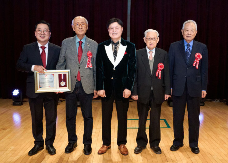 temp_1762401770043.236195945 (2)