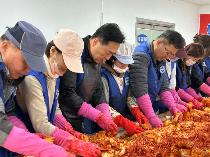 대전지부 봉사단 이웃사랑 김장 나눔 봉사 사진 1-1