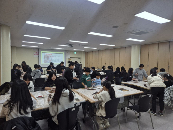 251118 충주시 청소년수련원 제과제빵 진로 체험 성료