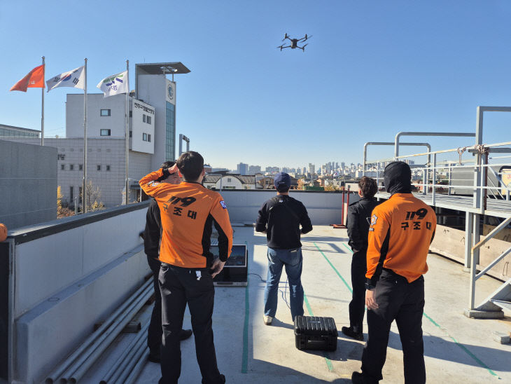 조훈련을 실시했다. (1)