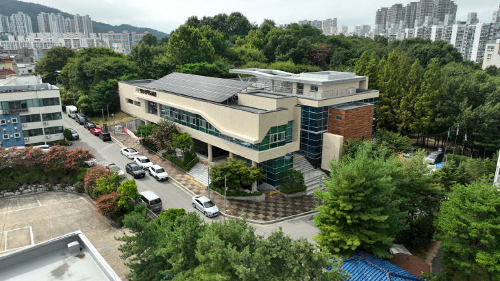 청주흥덕도서관, 시민 중심 복합문화공간으로 거듭나.