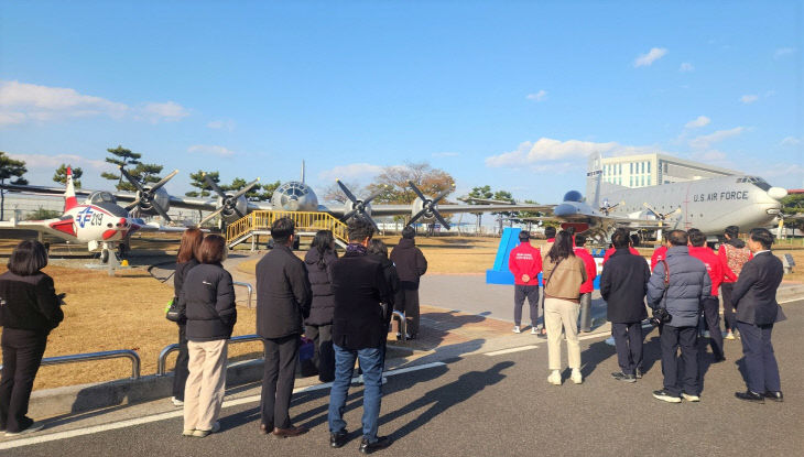 KakaoTalk_20251118_205747600_06