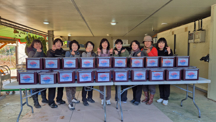충북북부보훈지청, 고령 보훈가족에 '사랑의 김장김치' 전달