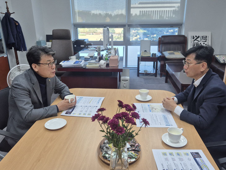 1 최훈식 장수군수 국회 방문(진성준 의원)