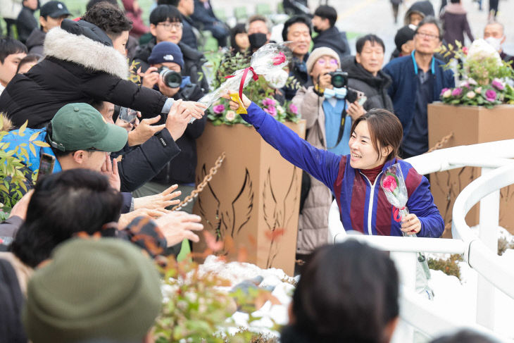 한국마사회, 경주로의 여왕 김혜선 ‘조교사’ 데뷔