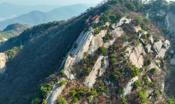 우리동네 정책로드맵, 장암동편 수락산 도정봉 기차바위 전경