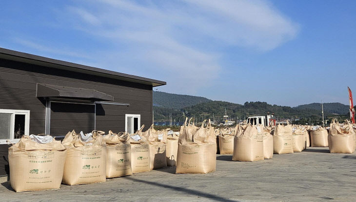 완도군, 2025년산 공공 비축미 3천여 톤 매입 (1)