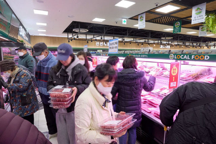 한우 반값 대축제’ 개최 (2)