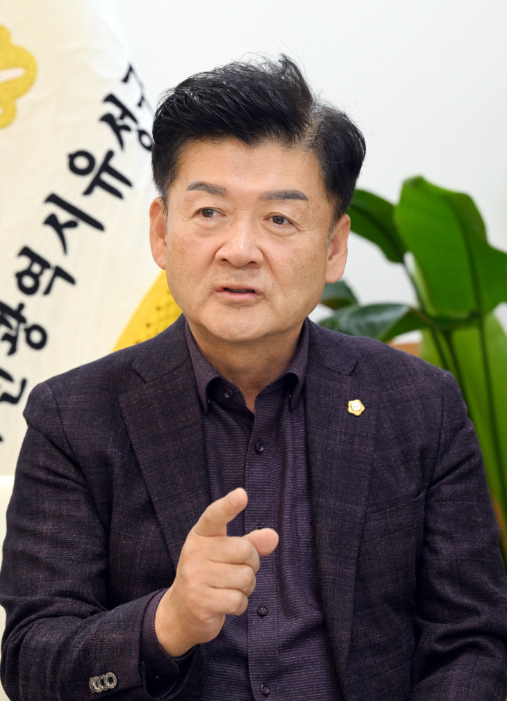 20251120-김동수 의장4