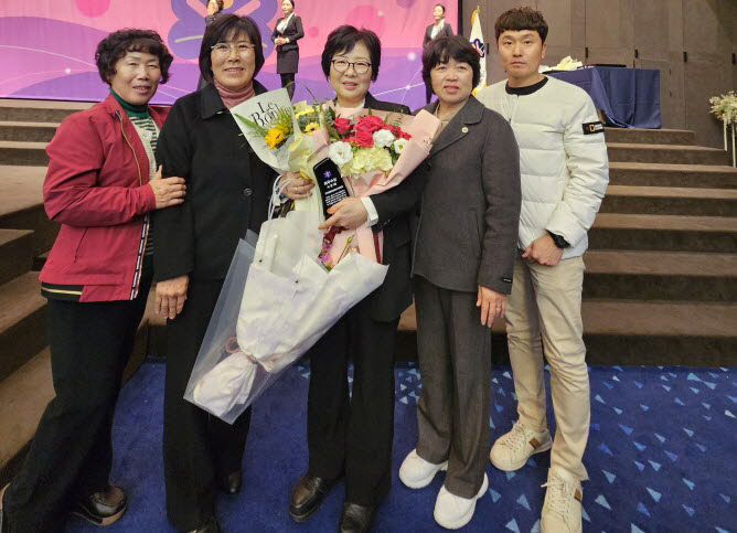 사본 -사본 -(사진3)생활개선회 1위 수상2