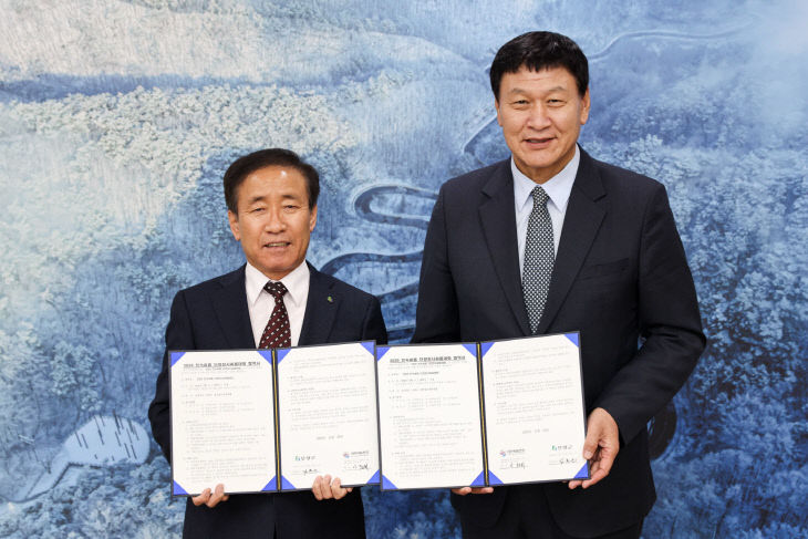 보도 1) 협약식(이준희 대한씨름협회장_1)