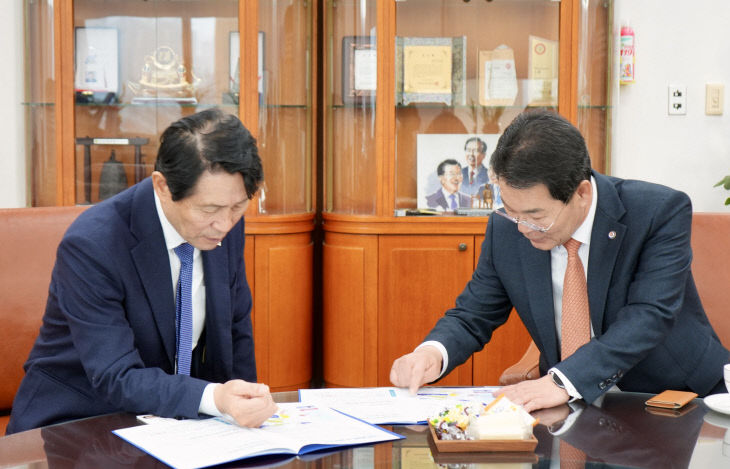 권익현 부안군수(이학영 국회 부의장) (3)