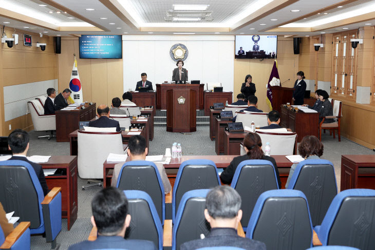 사본 -제316회 태안군의회 제2차정례회 개회식 사진
