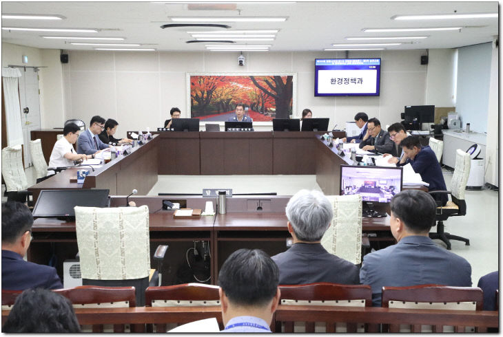 1-1. 특별위원회 회의 사진