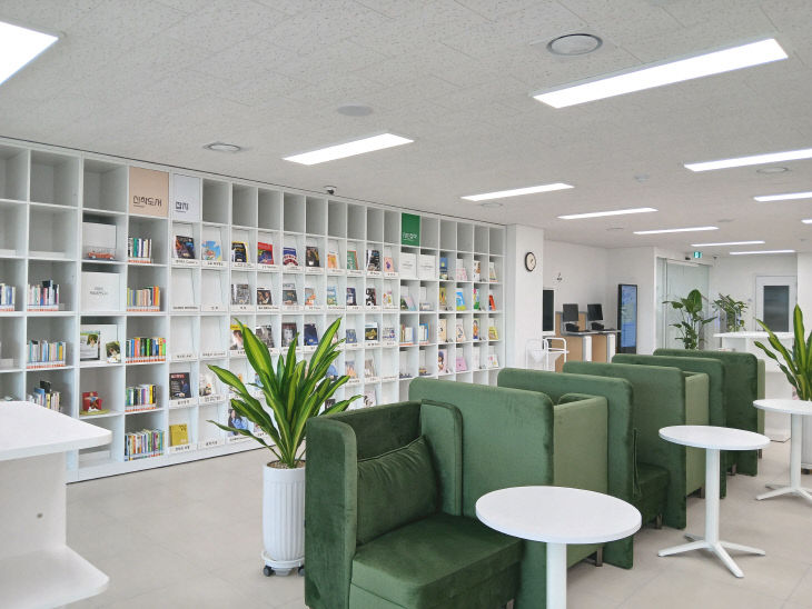 김해책문화센터