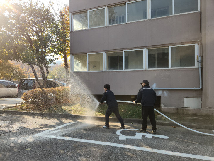 사진_옥외소화전 전개 훈련