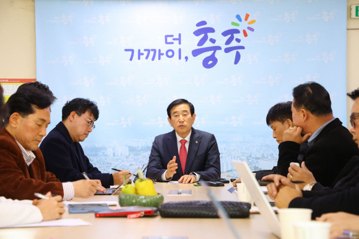 251126 기자 간담회 사진2