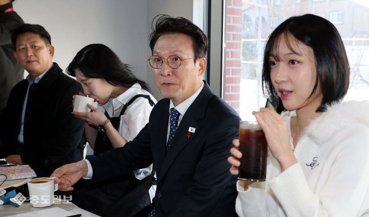 20251128-김민석 총리 대전 방문13