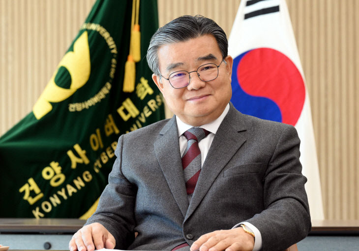 20251130-이동진 총장2