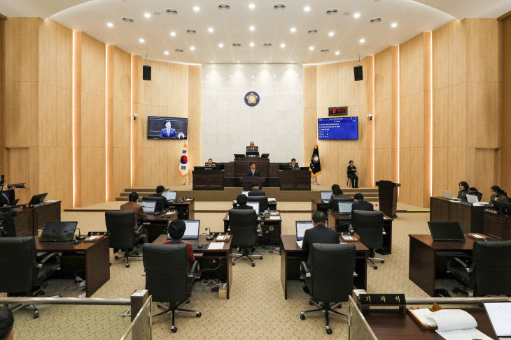 예산군의회 제321회 정례회 2차 본회의 (2)