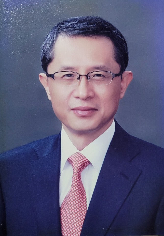 [첨부] 언론중재위 새 위원장 최완주 프로필 사진