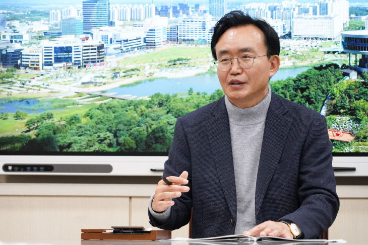 1. 민선 8기 나주시를 이끌고 있는 윤병태 나주시장