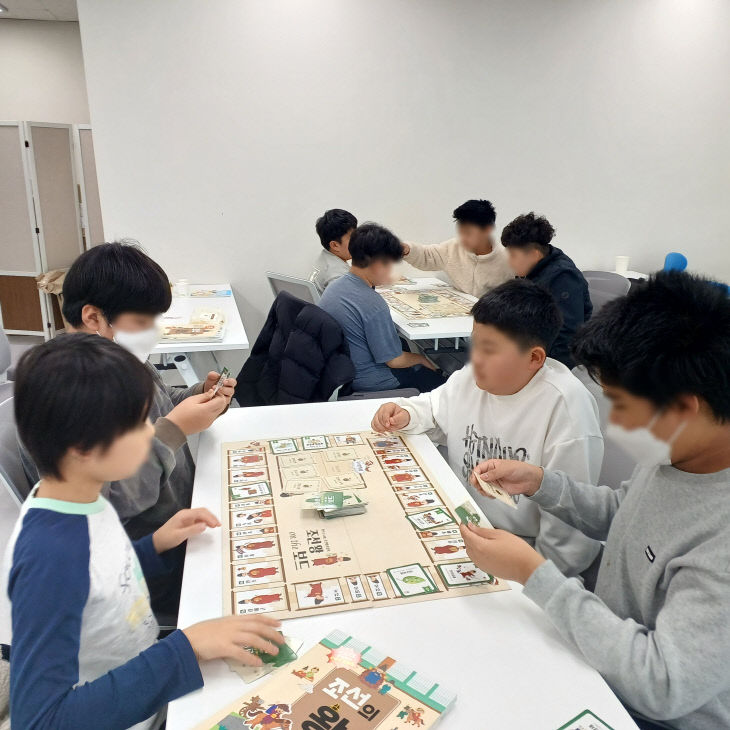 다문화가족 자녀, 조선왕 이야기로 한국 역사 흥미 UP!