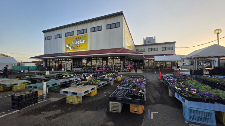 KakaoTalk_20251204_005225306_01