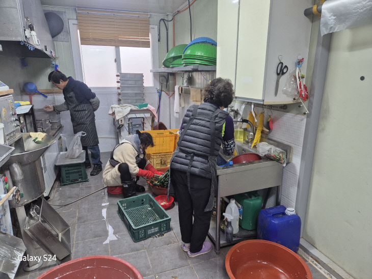 KakaoTalk_20251205_083415970_06