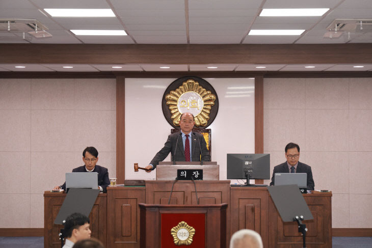 제295회 합천군의회 제2차 정례회 제2차 본회의 개회