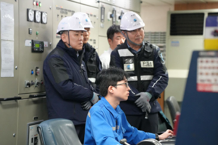 김준석 KOMSA 이사장이 연안여객선에 승선해 승선지도점검