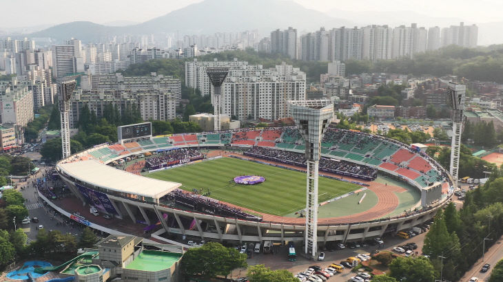 안양도시공사 전경 (안양종합운동장)