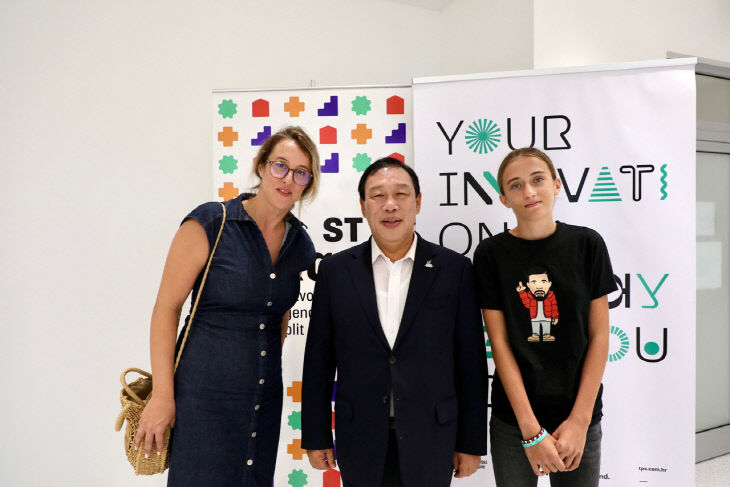 (대외협력담당관)