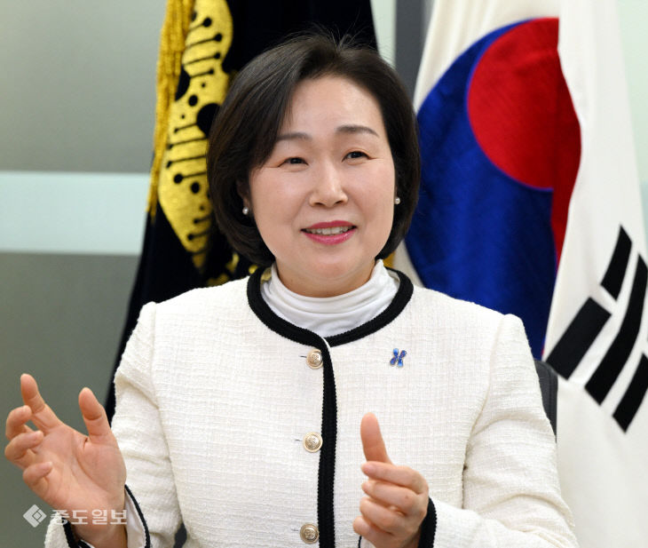 KakaoTalk_20251204_100538833_01