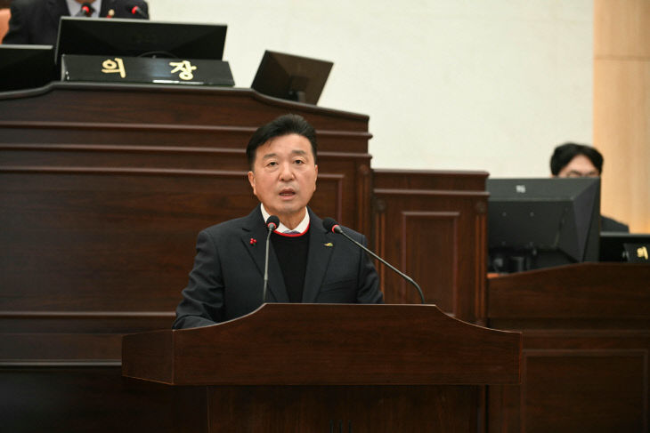 최재구 예산군수 시정연설 모습 (2)