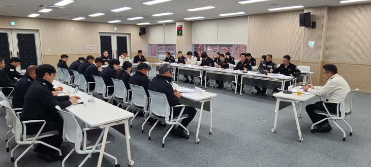 월간업무보고회 개최…부서별 주요 현안 점검